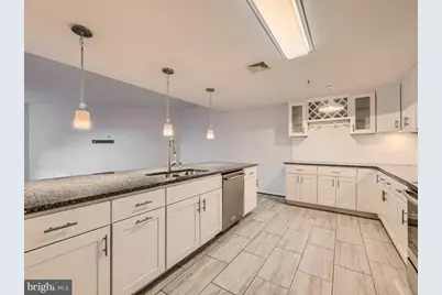 250 President Street #404, Baltimore, MD 21202 - Photo 6