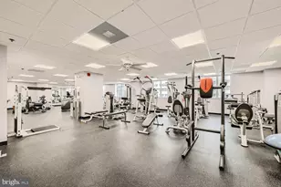 250 President St, Baltimore, MD 21202 - Photo 18
