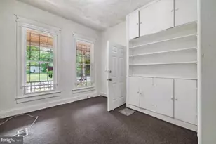 2218 Roslyn, Baltimore, MD 21216 - Photo 16
