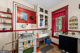 202 E 31st St, Baltimore, MD 21218 - Photo 20