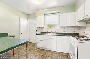 4504 Garrison Blvd, Baltimore, MD 21215 - Photo 32