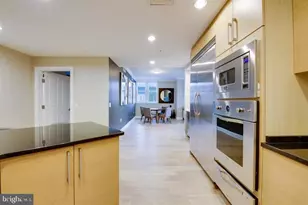 801 Key Hwy, Baltimore, MD 21230 - Photo 8