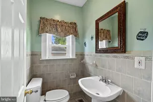 2827 Fleetwood Ave, Baltimore, MD 21214 - Photo 12
