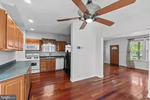 2827 Fleetwood Ave, Baltimore, MD 21214 - Photo 8