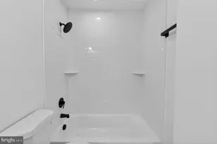 308 S Newkirk St, Baltimore, MD 21224 - Photo 16