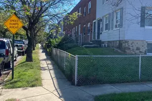 501 Baltic, Baltimore, MD 21225 - Photo 2