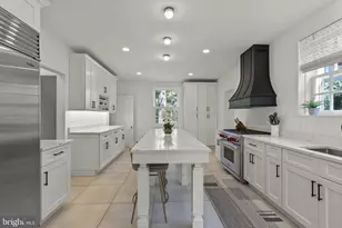203 E Highfield Rd, Baltimore, MD 21218 - Photo 6