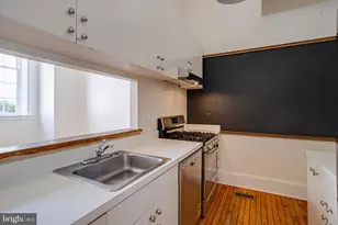 821 S Sharp Street S, Baltimore, MD 21230 - Photo 8