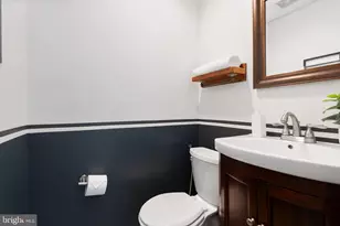 1018 Union Ave, Baltimore, MD 21211 - Photo 18