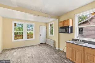 4222 Woodlea Ave, Baltimore, MD 21206 - Photo 10