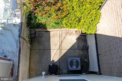 918 S Ellwood Avenue, Baltimore, MD 21224 - Photo 40