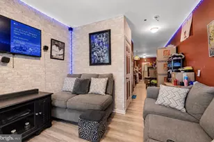 2122 Jefferson St, Baltimore, MD 21205 - Photo 4