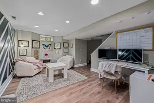 212 St Dunstans Rd, Baltimore, MD 21212 - Photo 32