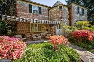212 St Dunstans Rd, Baltimore, MD 21212 - Photo 4