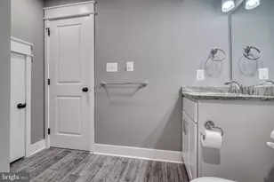 939 S Baylis St, Baltimore, MD 21224 - Photo 24