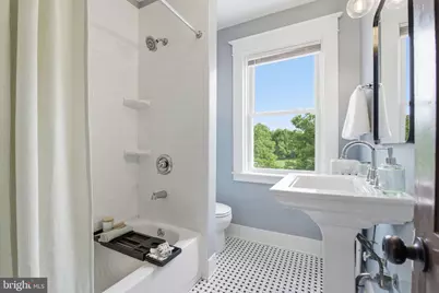 2645 Chesterfield Avenue, Baltimore, MD 21213 - Photo 18