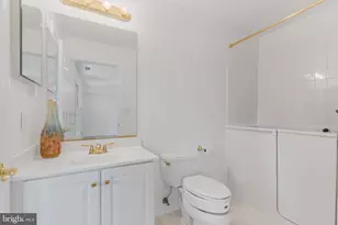 1294 Harbor Island Walk, Baltimore, MD 21230 - Photo 24