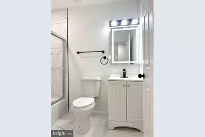 2434 Brentwood, Baltimore, MD 21218 - Photo 18