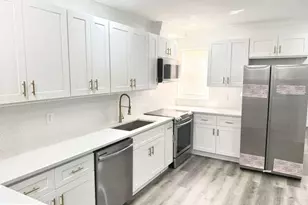 2434 Brentwood, Baltimore, MD 21218 - Photo 8
