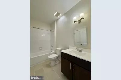 4907 Hamilton Avenue #4907-B, Baltimore, MD 21206 - Photo 4