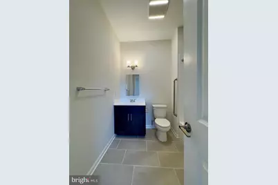 4903 1/2 Hamilton Avenue #APT A, Baltimore, MD 21206 - Photo 12