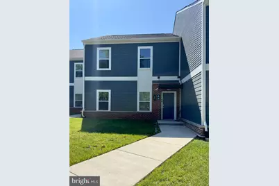 4903 1/2 Hamilton Avenue #APT A, Baltimore, MD 21206 - Photo 1