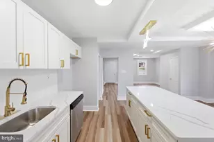 921 Mt Holly St, Baltimore, MD 21229 - Photo 28
