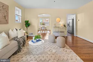 3901 Bartwood Rd, Baltimore, MD 21215 - Photo 4