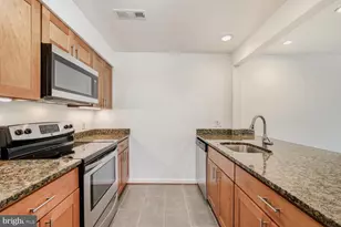 730 S Hanover St, Baltimore, MD 21230 - Photo 4