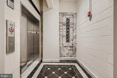 311 W Baltimore Street #504, Baltimore, MD 21201 - Photo 2