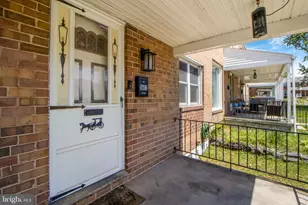 5802 Moores Run Ct, Baltimore, MD 21206 - Photo 4