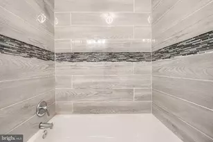 1123 N Carey St, Baltimore, MD 21217 - Photo 32