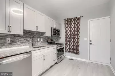 1123 N Carey Street, Baltimore, MD 21217 - Photo 10