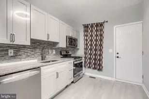 1123 N Carey St, Baltimore, MD 21217 - Photo 10