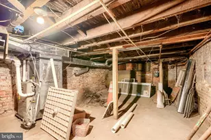 1123 N Carey St, Baltimore, MD 21217 - Photo 34