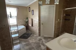1215 N Caroline St, Baltimore, MD 21213 - Photo 28