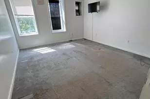 1215 N Caroline St, Baltimore, MD 21213 - Photo 12