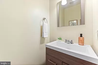 2630 Miles Avenue, Baltimore, MD 21211 - Photo 10