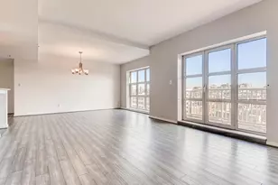 250 President St, Baltimore, MD 21202 - Photo 10