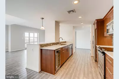250 President Street #509, Baltimore, MD 21202 - Photo 2