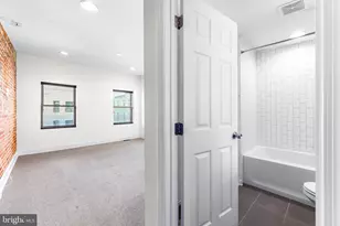 1617 Bank St, Baltimore, MD 21231 - Photo 30