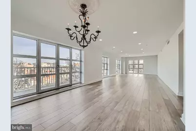250 President Street #211, Baltimore, MD 21202 - Photo 2