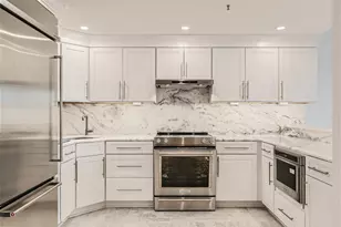 250 President St, Baltimore, MD 21202 - Photo 16