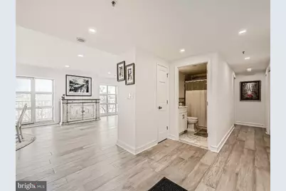 250 President Street #211, Baltimore, MD 21202 - Photo 20