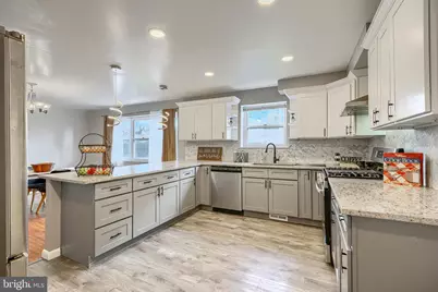 3645 Glengyle Avenue #3F, Baltimore, MD 21215 - Photo 6