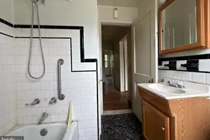 5141 Stafford Rd, Baltimore, MD 21229 - Photo 10