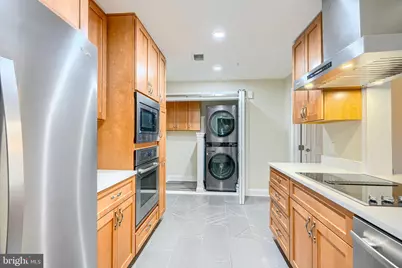 3801 Canterbury Road #404, Baltimore, MD 21218 - Photo 16