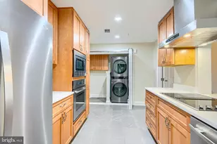3801 Canterbury Rd, Baltimore, MD 21218 - Photo 16