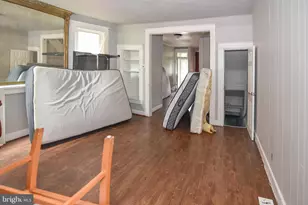 416 N Hilton St, Baltimore, MD 21229 - Photo 6
