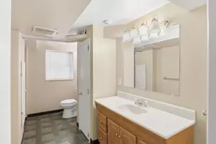 1435 Bolton St, Baltimore, MD 21217 - Photo 16